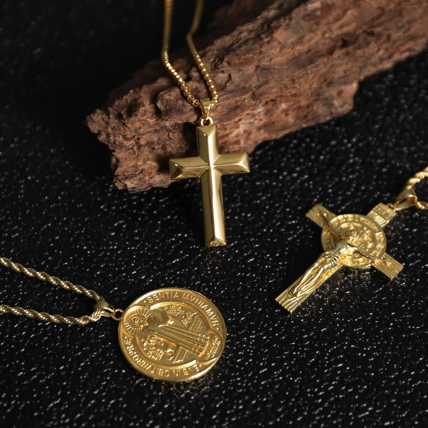 14K Gold Cross Necklace for Men - Gold Cross Pendant with Chain, Classic Religious Jewelry 20-24 Inch