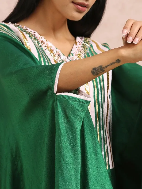 Emerald Green Hand embroidered Silk Co-Ord Set (Set of 3)