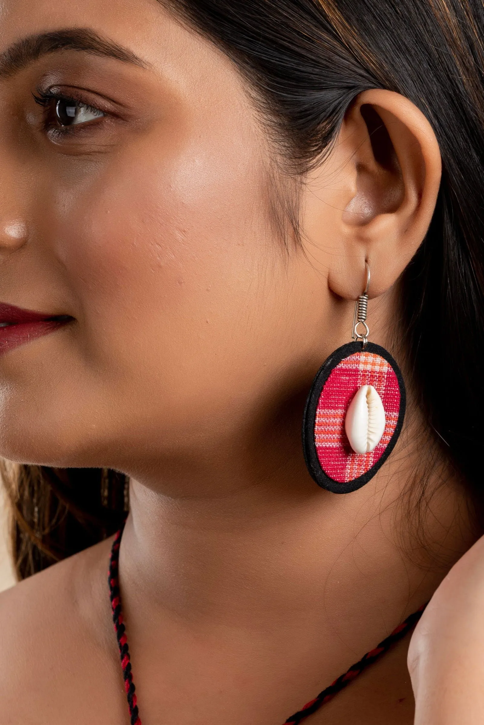 Handcrafted Red and Black Gamcha Fabric Neckpiece Jewelry Set: Adjustable Dori with Earrings for Women