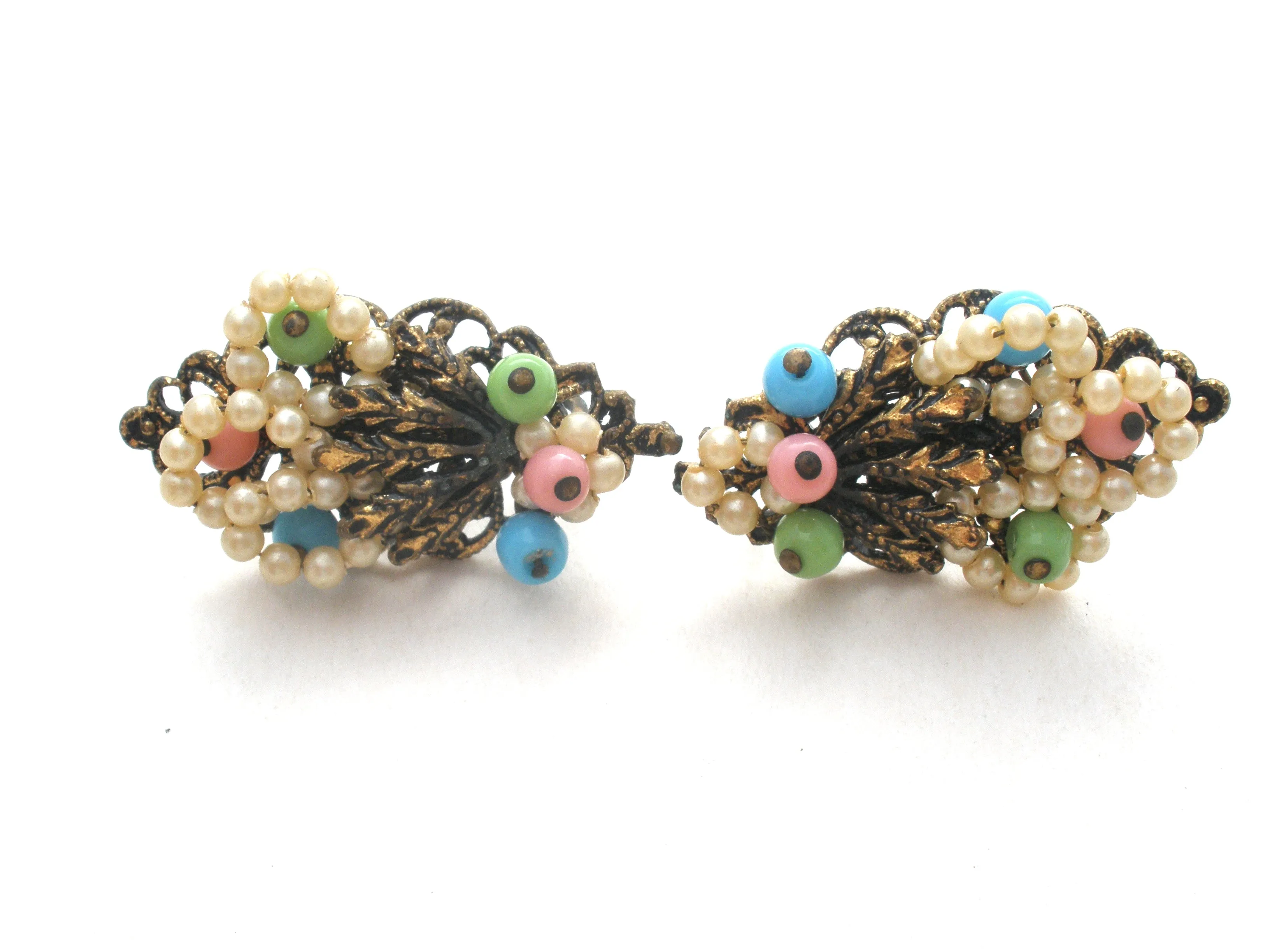 Pearl & Bead Screwback Earrings Vintage