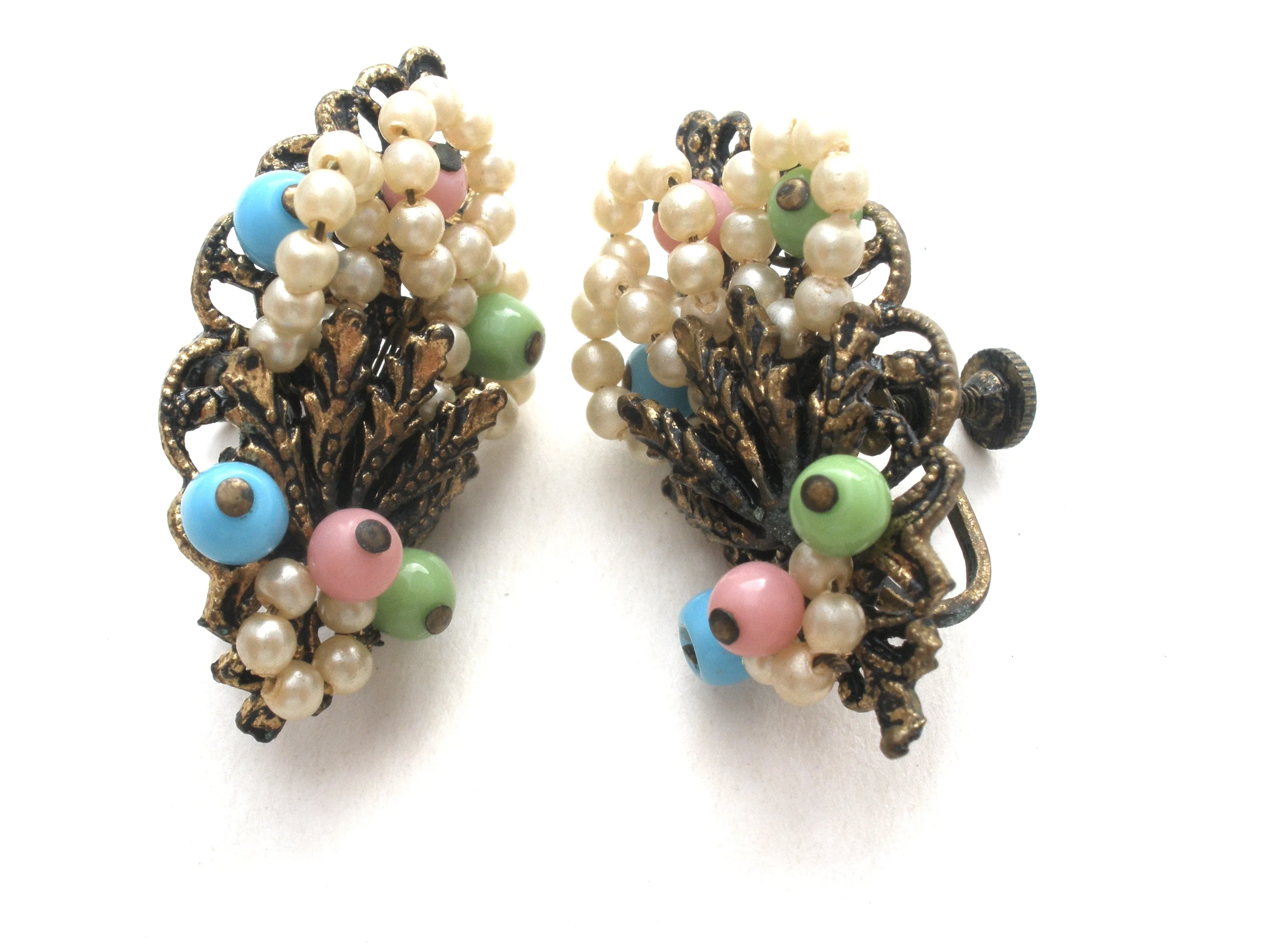 Pearl & Bead Screwback Earrings Vintage