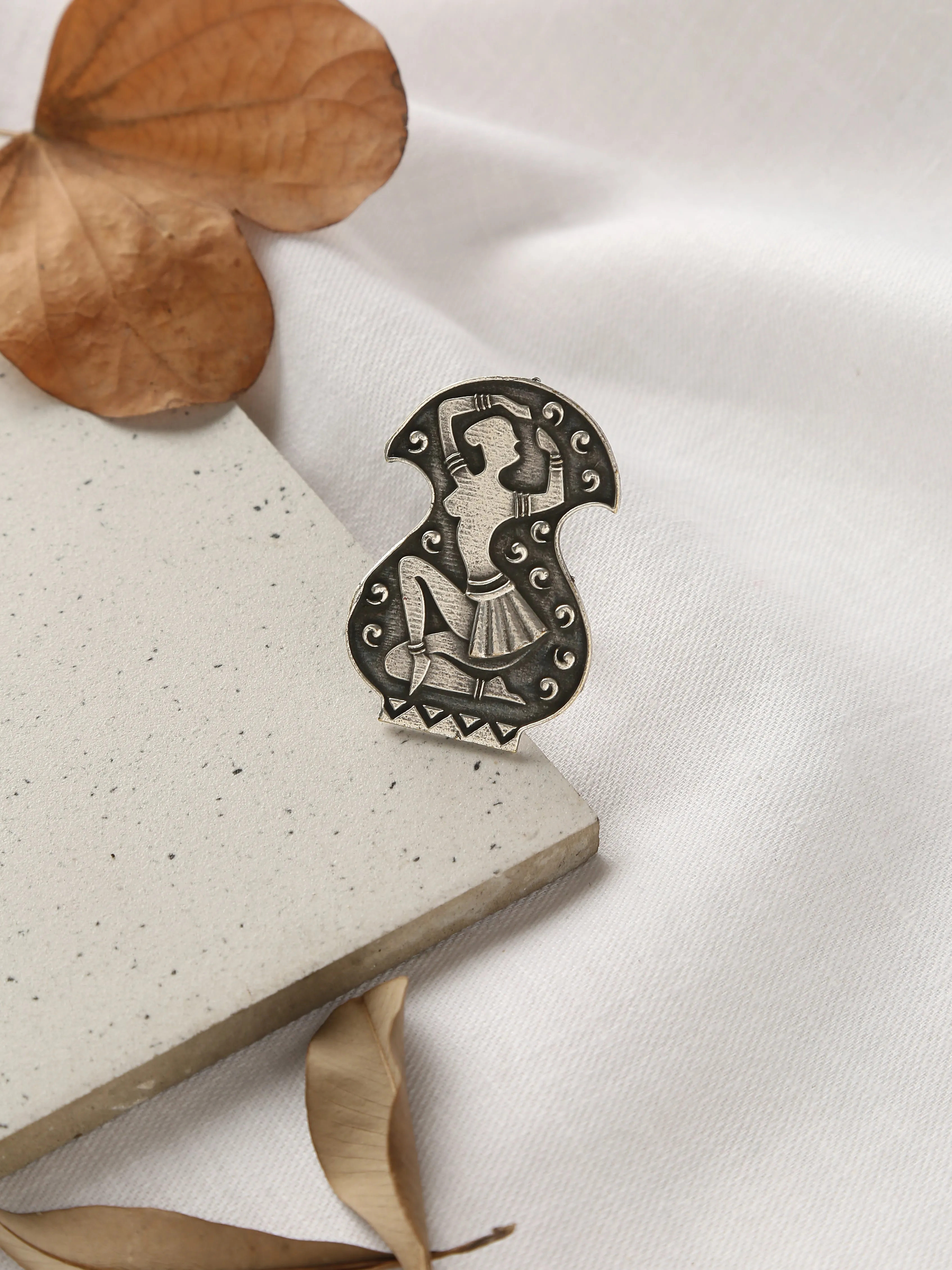 Silver-Plated Dancing Girl Ring