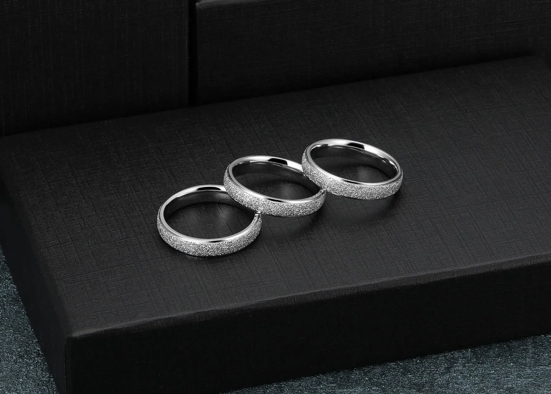 Women's 4mm Matte Band Knuckle Finger Stackable Ring | Jovivi