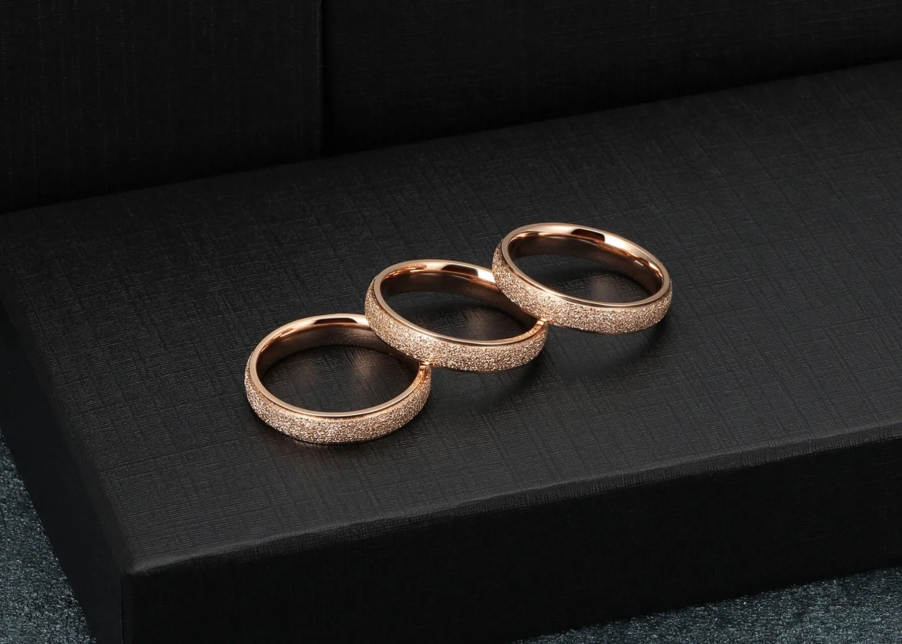 Women's 4mm Matte Band Knuckle Finger Stackable Ring | Jovivi